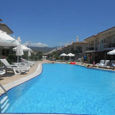 Sunset Beach Club Villas And Apts Private Beach Vilă